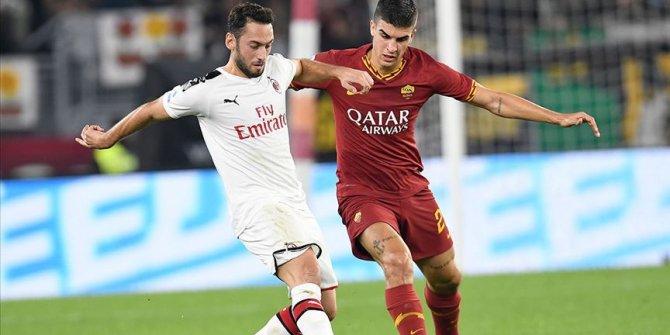 Hakan Çalhanoğlu'nun gol attığı maçta Milan Roma'yı 2-0 yendi