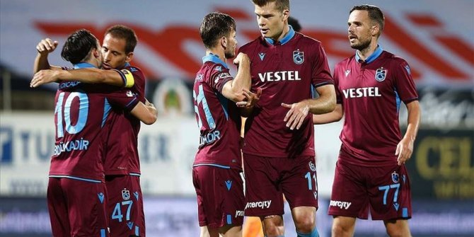 Trabzonspor son 9 sezonda şampiyonluğa en yakın dönemi yaşıyor