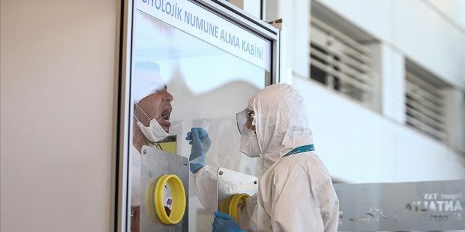 Antalya Havalimanı'nda Kovid-19 laboratuvarı açıldı