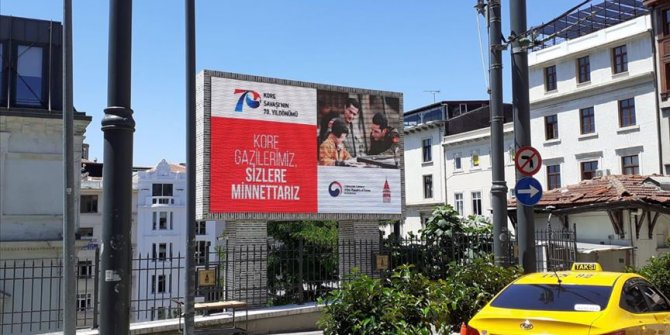 Kore'nin istanbul Başkonsolosluğundan Kore gazilerine 'teşekkür' afişi