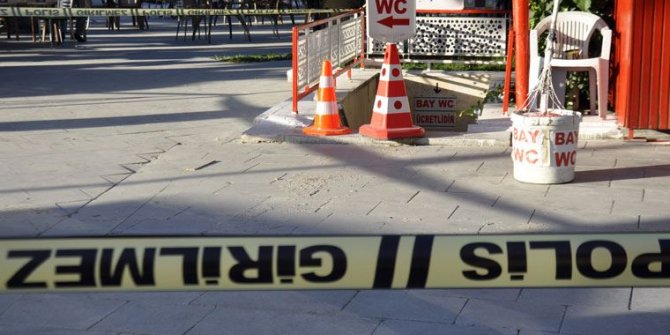 53 yaşındaki adam belediye tuvaletinde ölü bulundu