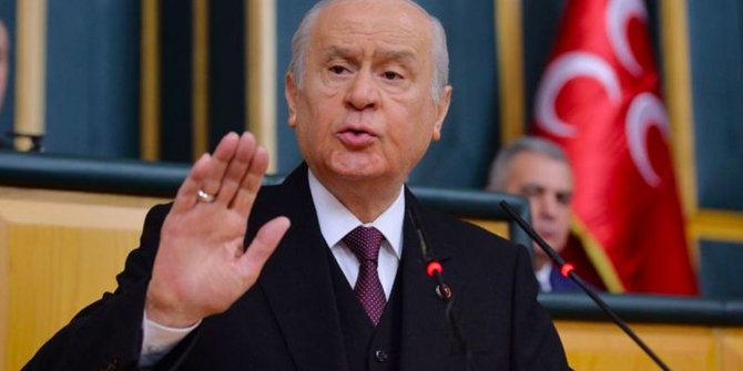 Devlet Bahçeli Twitter'ı bıraktı
