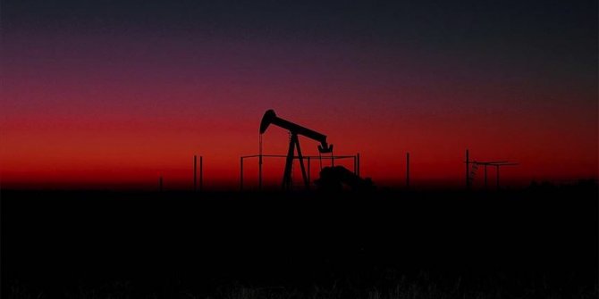 ABD'nin ham petrol stokları sert düştü