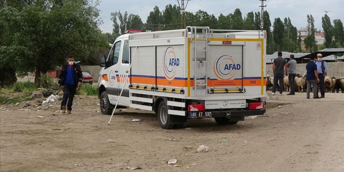 Van'da dün kaybolan çocuğu arama çalışmaları devam ediyor
