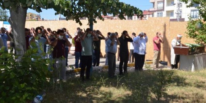 Esila Deniz'in düşüp yaşamını yitirdiği binanın iskanı alınmamış