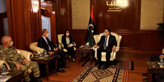 Bakan Akar ve Orgeneral Güler, Libya Başbakanı Serrac ile görüştü