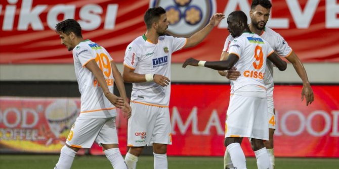 Alanyaspor ikinci yarı açıldı