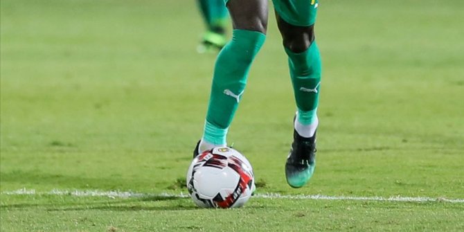 Senegal'de futbol liglerinde sezon şampiyonlar belirlenmeden sona erdi