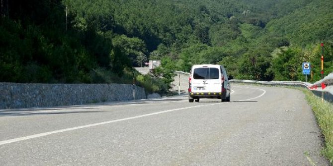 Kırklareli'deki 'manyetik yol'da deneme yapıyorlar