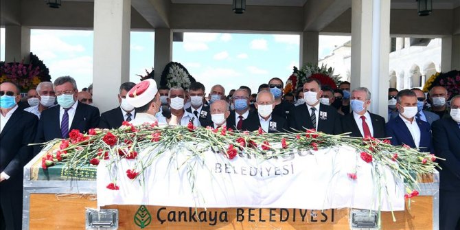 Eski Çankaya Belediye Başkanı Taşdelen, son yolculuğuna uğurlandı