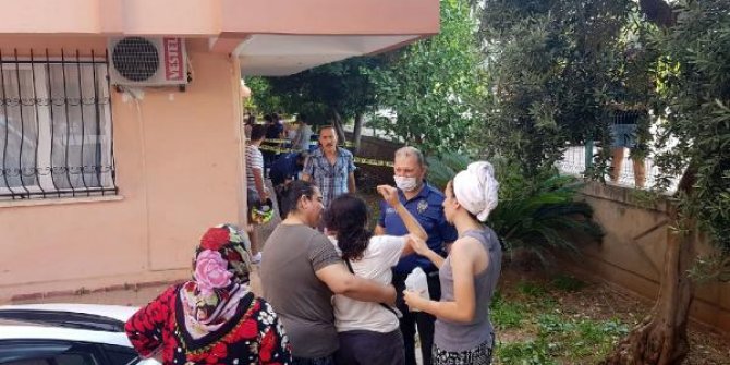 Dokuzuncu kattan önce bebeğini attı, sonra kendi atladı