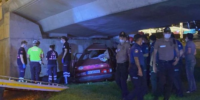 Kartal sahil yolunda makas kazası: 2 ölü 2 yaralı
