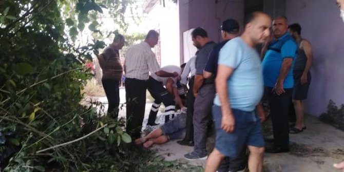 Kontrolden çıkan otomobil, kaldırımdaki yayayı ezdi: 1 ölü