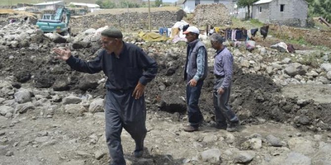 Ağrı'da sel felaketinin izleri siliniyor