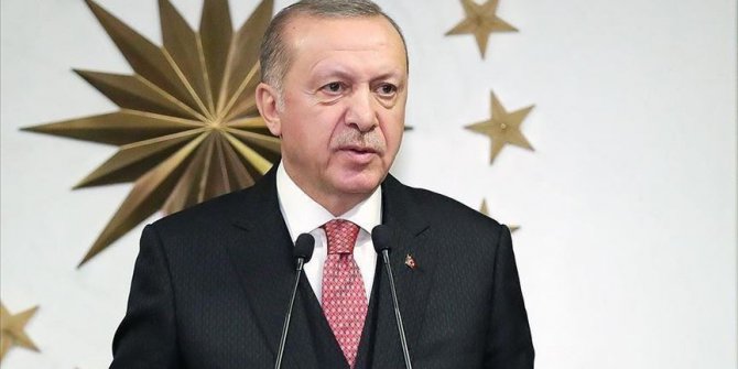 Cumhurbaşkanı Erdoğan, Medipol Başakşehir'i kutladı