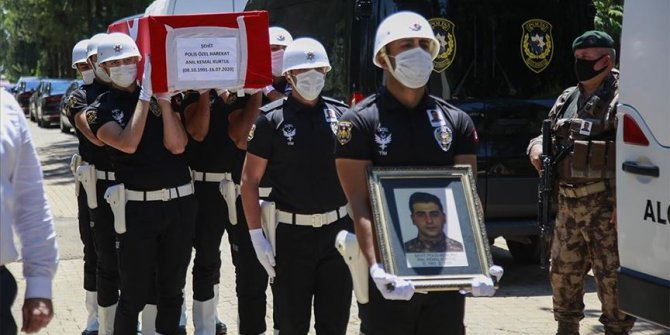 Siirt'te şehit düşen Özel Harekat polisi Kurtul son yolculuğuna uğurlandı
