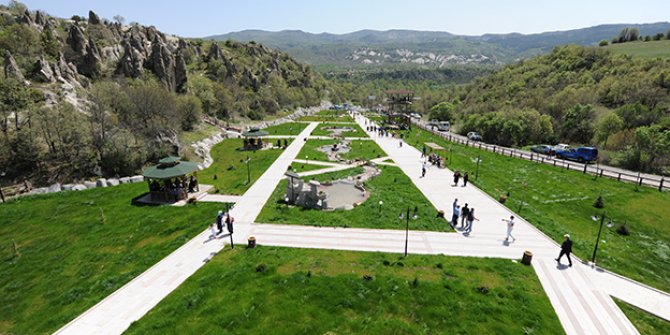 Gözleme ve çaylar belediyeden