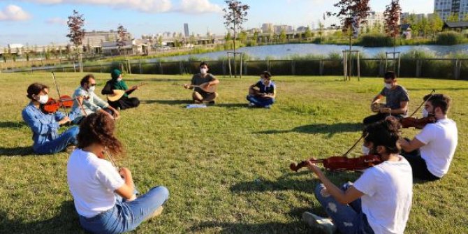 Millet Bahçesi’nde müzik eğitimi