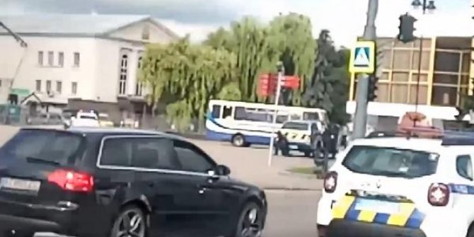 Ukrayna’da rehine krizi