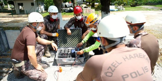 Özel harekat polisleri afetlerde de vatandaşın yardımına koşacak