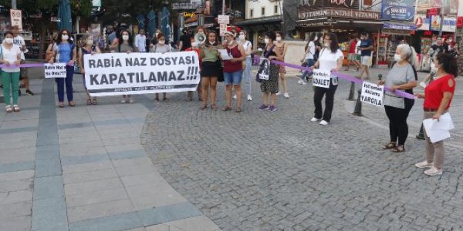 Kadınlar, 'Rabia Naz' ve 'Pınar' için bir araya geldi