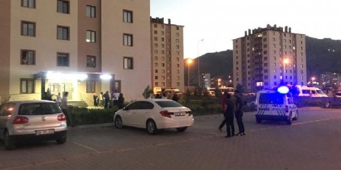 Bunalımda olan kişi tüfekle yaşamına son verdi