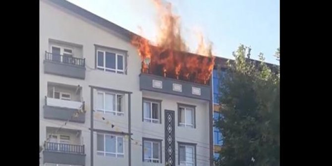 Ankara'da alev alev yanan ev, kullanılamaz hale geldi