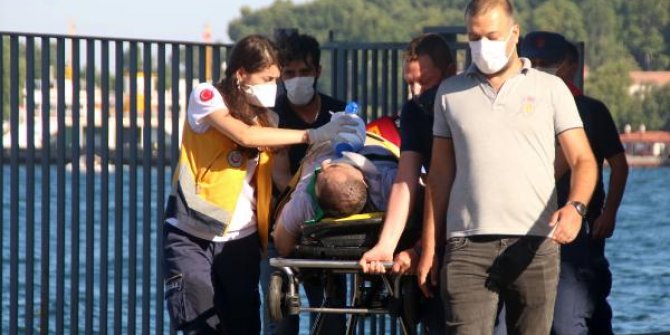 Vapurdan düştü kalp masajıyla hayata döndürüldü