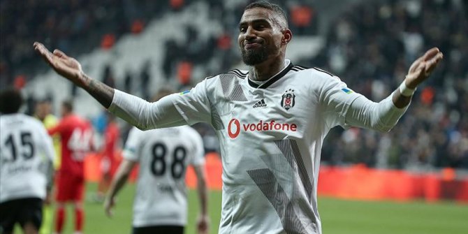 Beşiktaş'tan ayrılan Boateng'den veda mesajı: Her an ve her zaman kalbimde olacaksınız