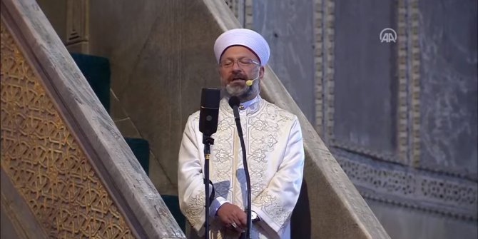 Ayasofya-i Kebir Cami-i Şerifi ibadete açıldı