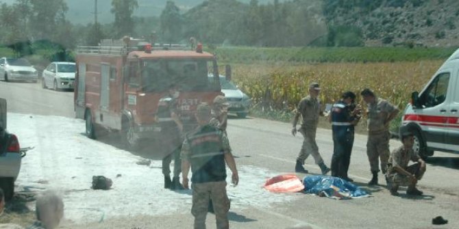 Kahramanmaraş'ta otomobil alev aldı: 1'i çocuk 2 kişi yanarak öldü