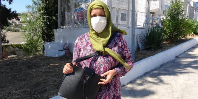 Köpeklerin saldırısına uğrayan kadının yardımına çevredekiler koştu