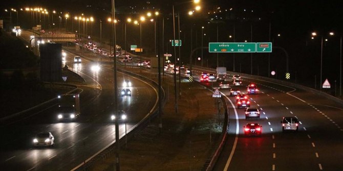 Anadolu Otoyolu'nda bayram tatili yoğunluğu
