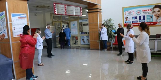 Türkiye'de Kovid-19'dan 213 bin 539 kişi iyileşti