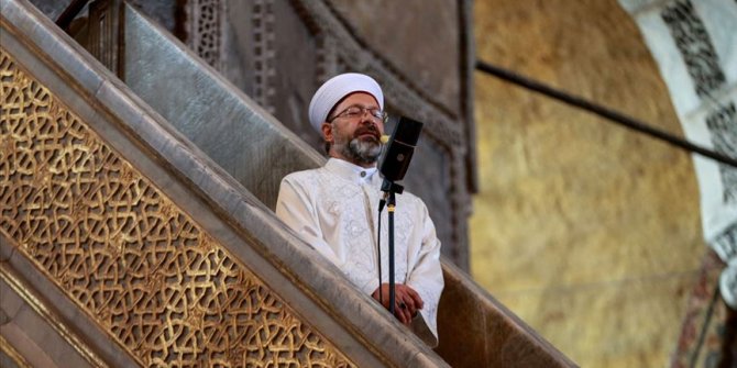 Ayasofya-i Kebir Cami-i Şerifi'nde 86 yıl sonra ilk bayram hutbesi okundu