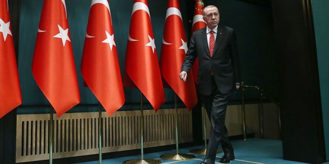Cumhurbaşkanı Erdoğan, liderlerle bayramlaştı