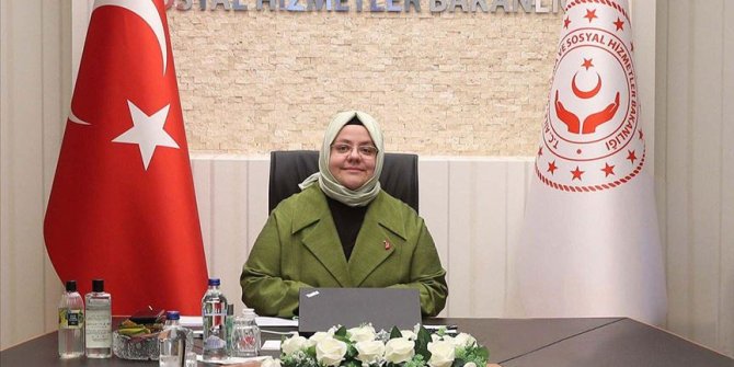 Bakan Zehra Zümrüt Selçuk: 'Biz Bize Yeteriz Türkiyem Kampanyası'nda 1,2 milyon ihtiyaç sahibi haneye ulaşıldı