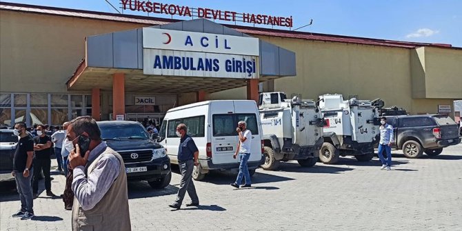 Araç uçuruma devrildi! Çok sayıda ölü ve yaralı
