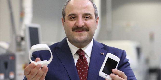 Bakan Varank: Milli elektronik kelepçe eylülde Adalet Bakanlığına teslim edilecek