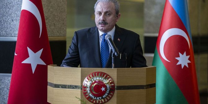 Şentop'tan Azerbaycan Meclis Başkanı Gafarova'ya bayram tebriği telefonu