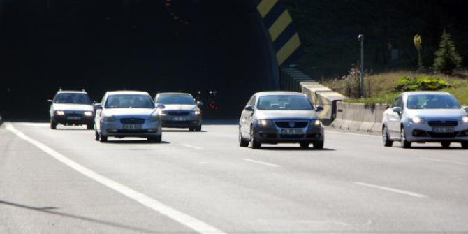 Bolu Dağı Tüneli'nden bayramda 621 bin araç geçti