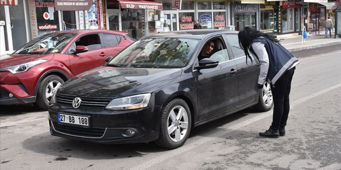Kars'ta maske takma zorunlu hale getirildi