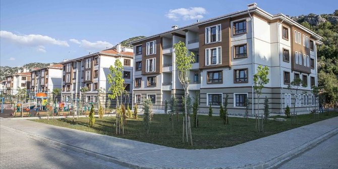 İhaleye çıkılan devlet lojmanlarından 4 bin 413'ü satıldı
