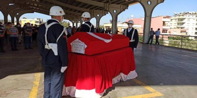 Kalp krizi geçiren uzman çavuş gözyaşlarıyla toprağa verildi