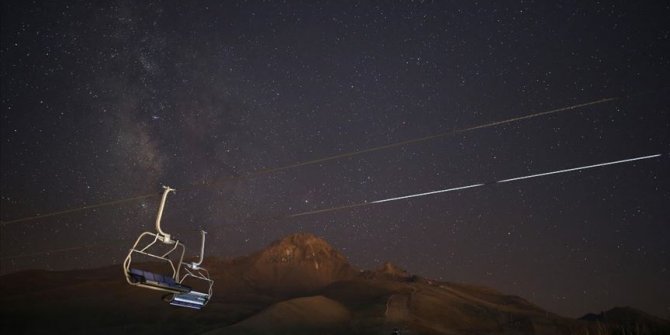 Meteor yağmurunu Erciyes Dağı ve Yedigölle'de izlediler