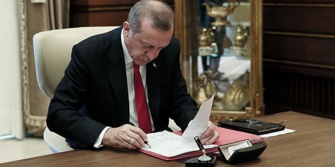 Cumhurbaşkanı Erdoğan 16 üniversiteye rektör atadı