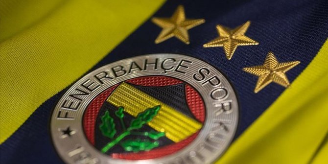 Fenerbahçe'de 1'i futbolcu 2 kişinin Kovid-19 testi pozitif çıktı