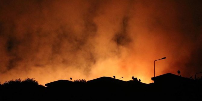 Tarım ve Orman Bakanı Pakdemirli: Çeşme'deki yangın kontrol altına alındı