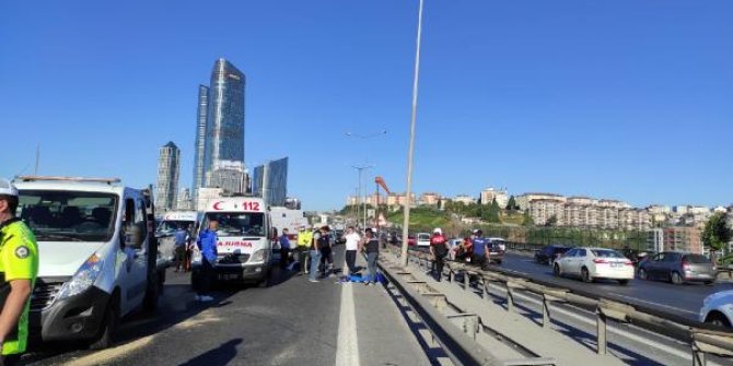 TEM'de feci kaza: 2 ölü; trafik kilitlendi