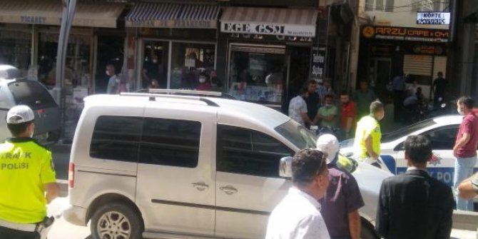 Aracın deposunu doldurtup kaçtı, 9 araca çarptı